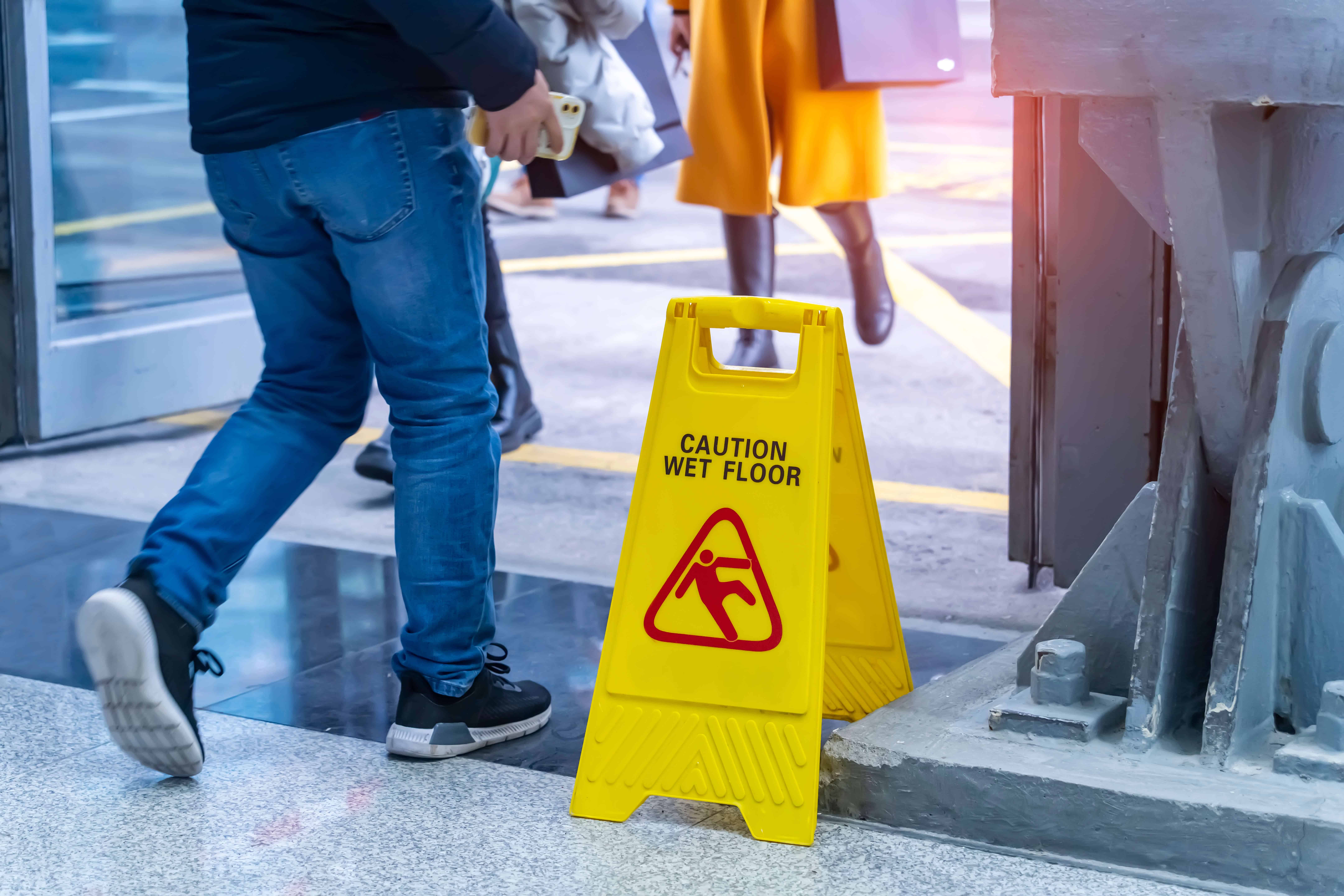 slip and fall sign