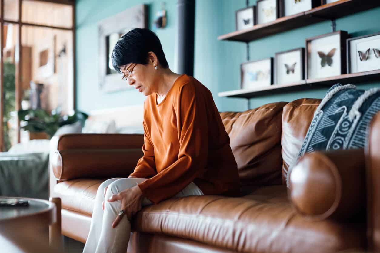 woman dealing with post-accident symptoms